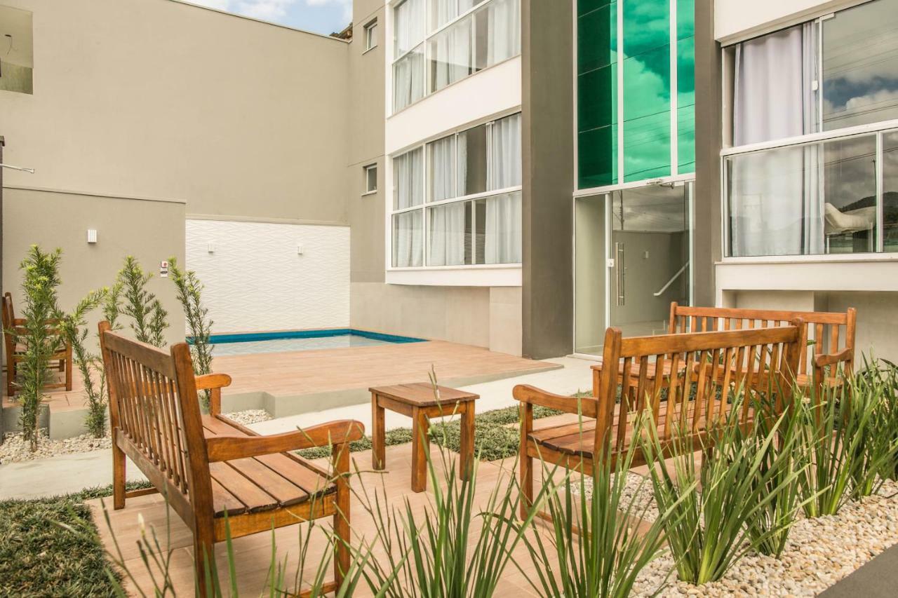 Apartamento Edificio Algarve Balneário Camboriú Exterior foto